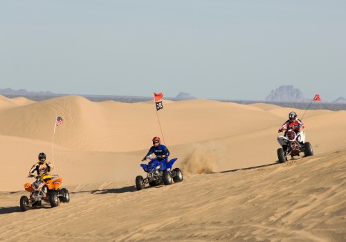 Familienurlaub in Ägypten mit Kindern - Quadtour durch die Wüste